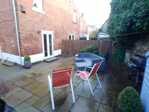 Photo 16- click for photo gallery